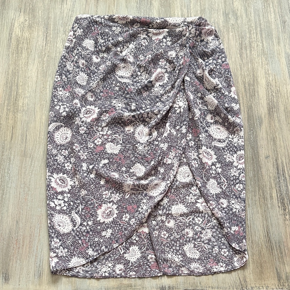 DREW Floral Patterned Black and White Pencil Skirt
